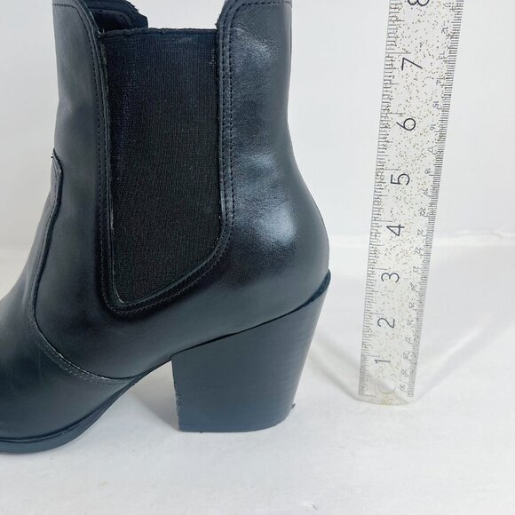 Steve Madden Patricia Black Leather Chelsea Boot Pointed Toe Bootie Size 10 - Picture 7 of 13
